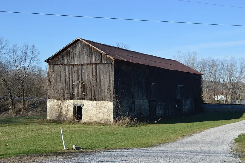 Off the Beaten Path: The Barns, Warehouses, and Roadside Rooms That Jam Bands Actually Love